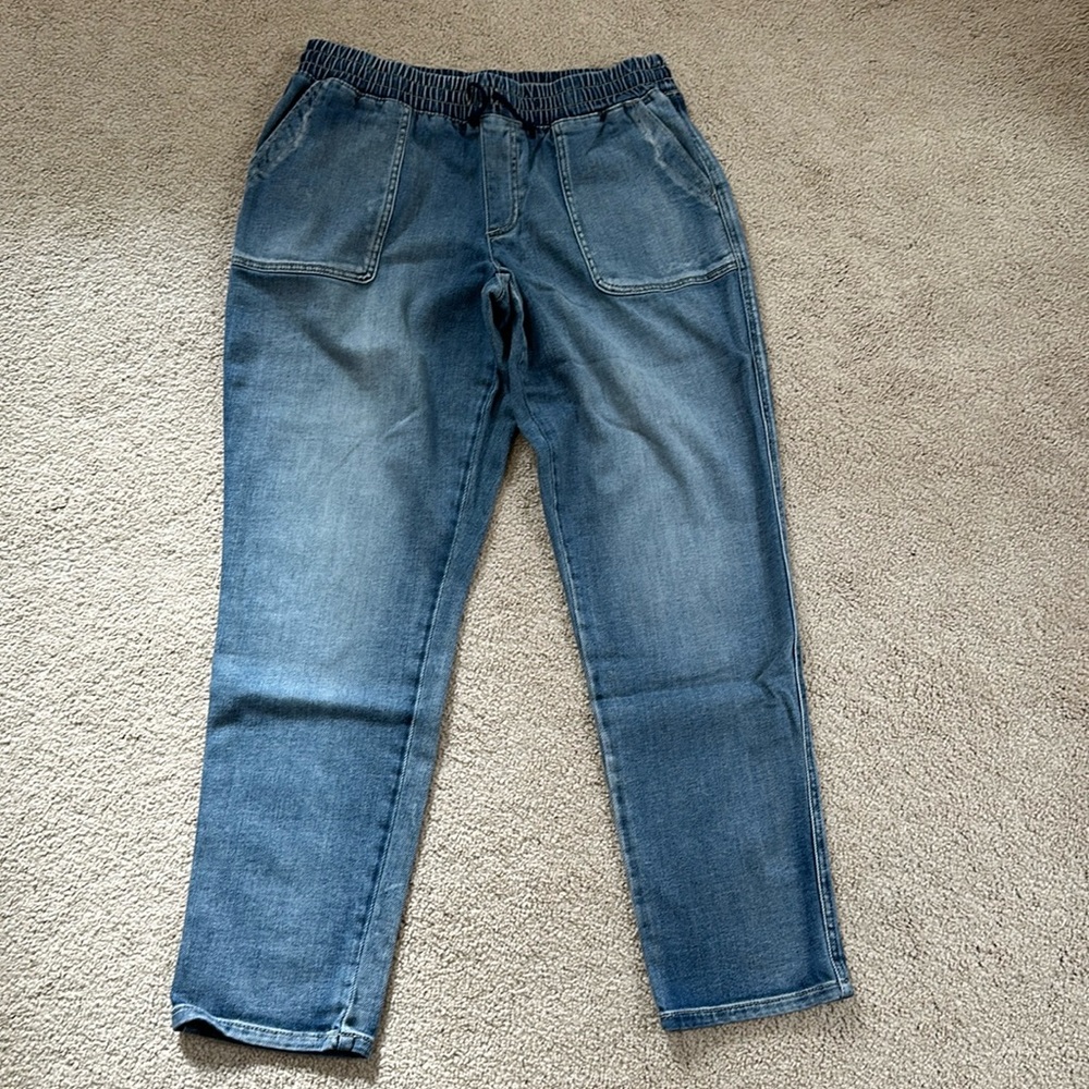Maurice’s size 8 jeans